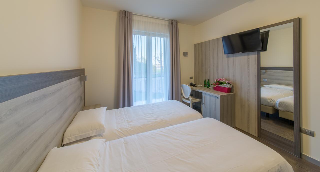 Hotel Panineria Colombera Rossa Brescia Exteriér fotografie