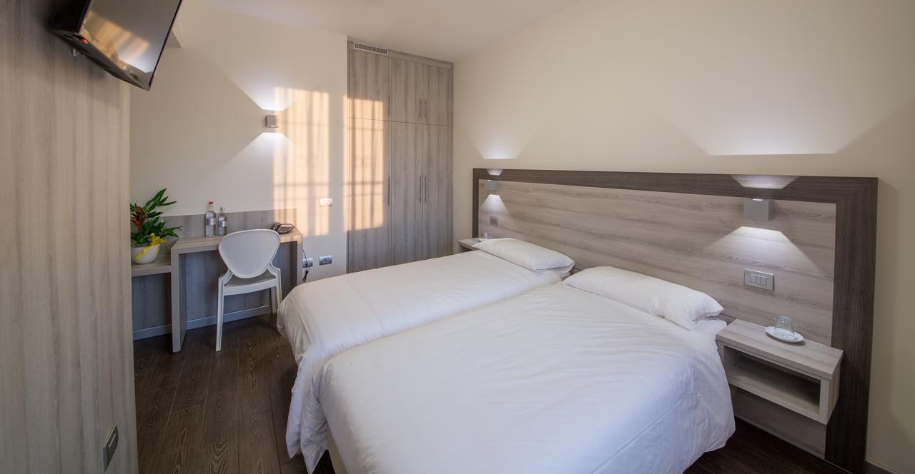 Hotel Panineria Colombera Rossa Brescia Exteriér fotografie