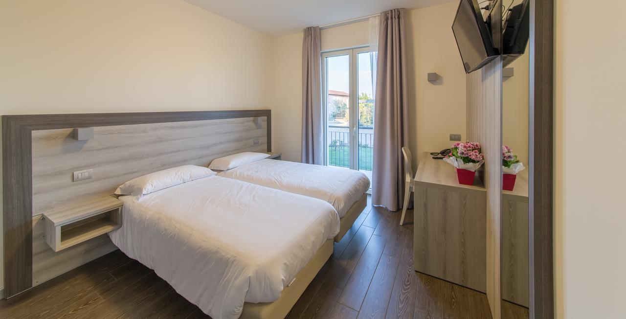 Hotel Panineria Colombera Rossa Brescia Exteriér fotografie